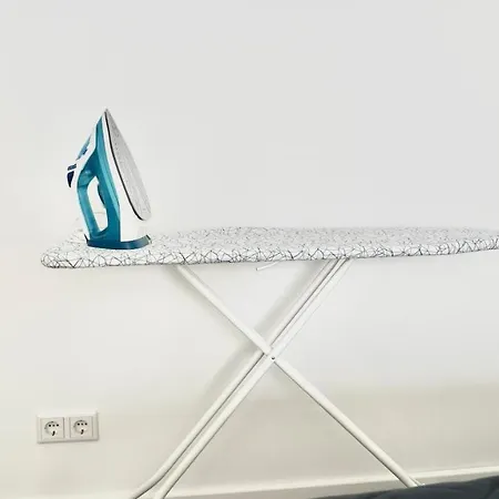 Zentral & Modern Naehe Duesseldorf Und Koeln Wuppertal