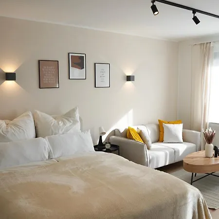 Zentral & Modern Naehe Duesseldorf Und Koeln *