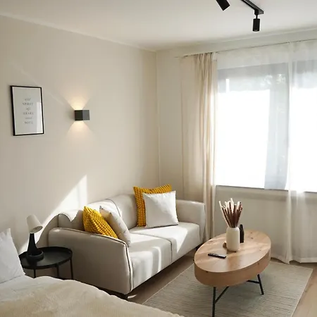 Zentral & Modern Naehe Duesseldorf Und Koeln