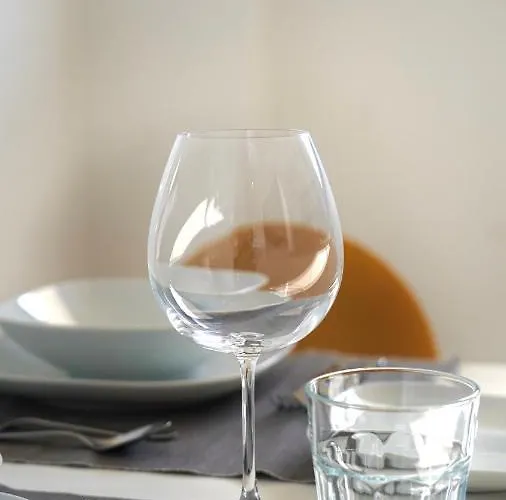 Zentral & Modern Naehe Duesseldorf Und Koeln *