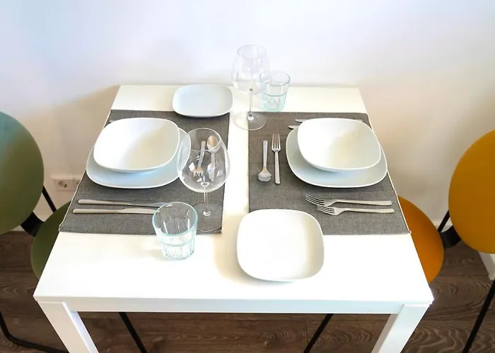 Zentral & Modern Naehe Duesseldorf Und Koeln Daire