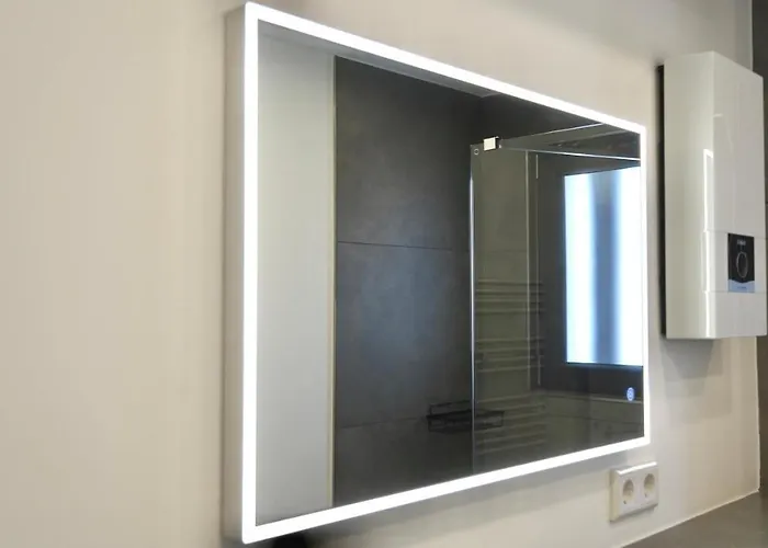 Zentral & Modern Naehe Duesseldorf Und Koeln Daire